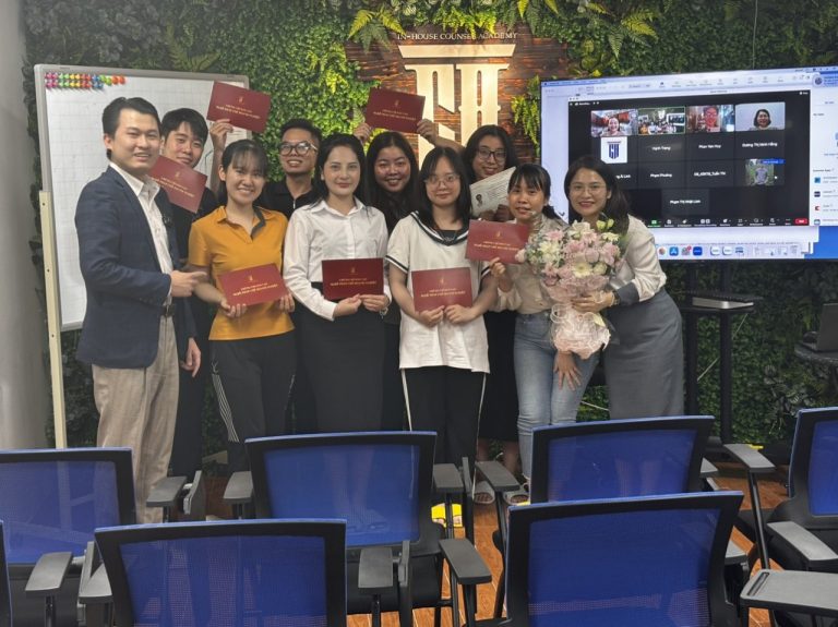 đánh giá khoá học pháp chế doanh nghiệp ica