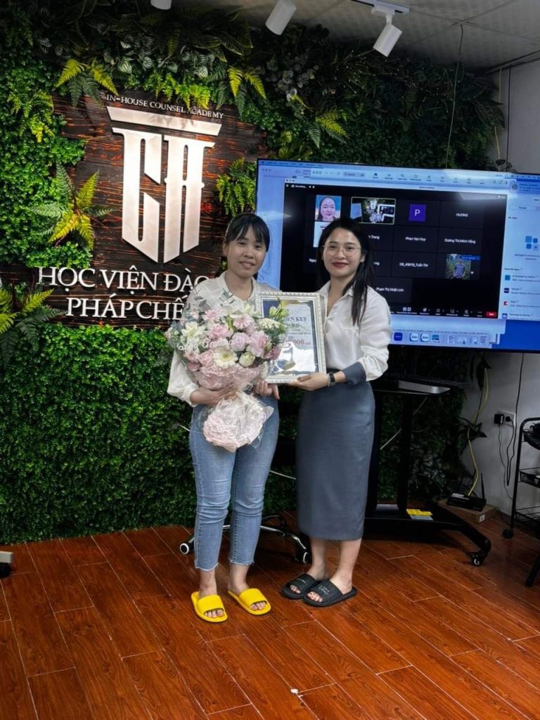 đánh giá khoá học pháp chế doanh nghiệp ica